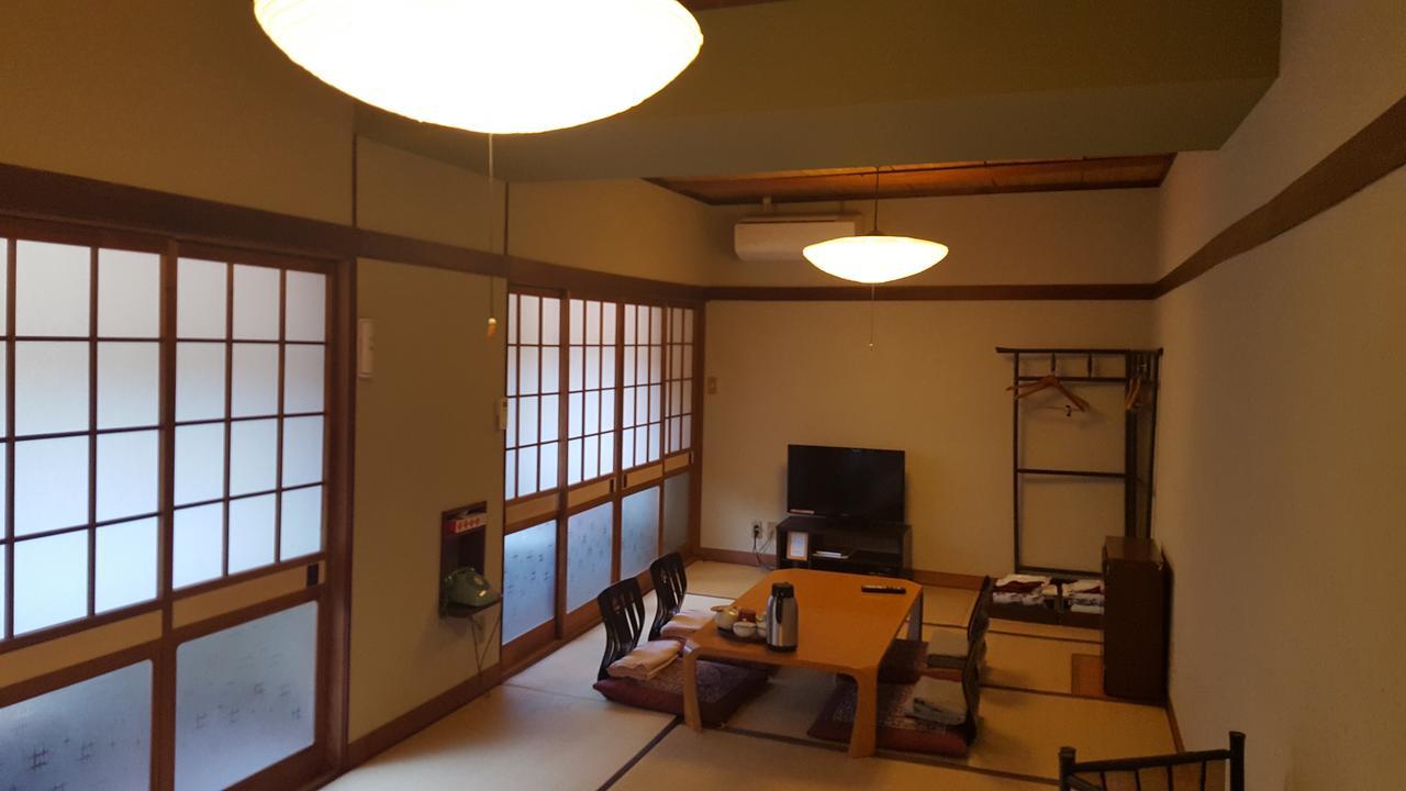 Ryokan Maruya Yufu Buitenkant foto