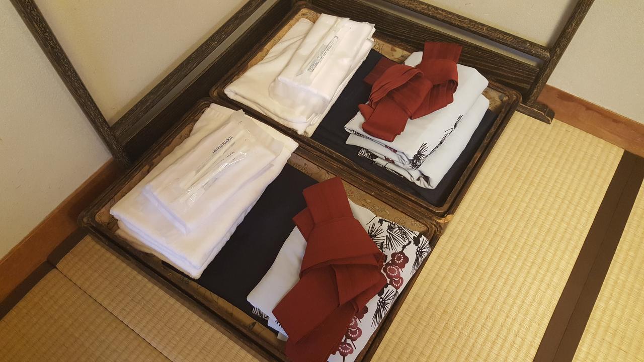 Ryokan Maruya Yufu Buitenkant foto